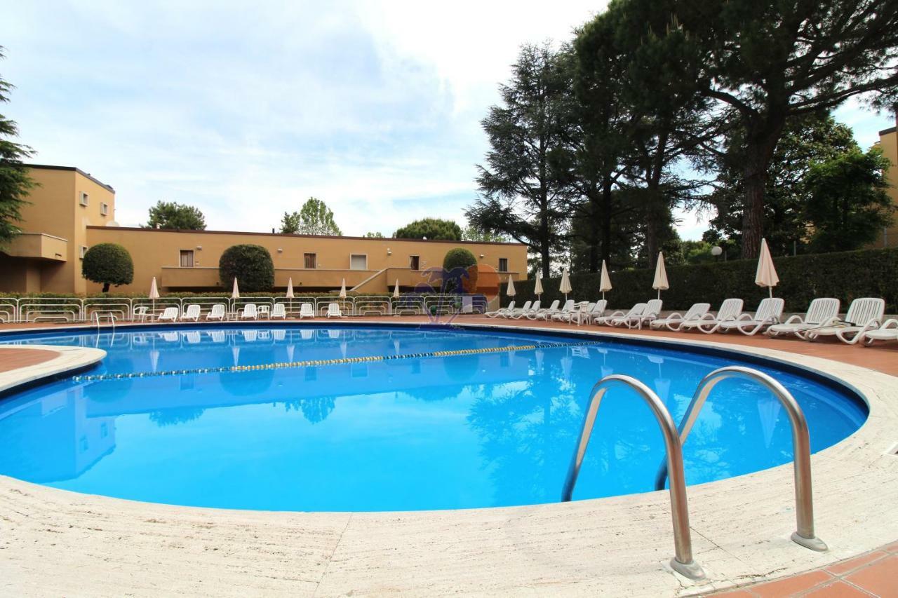 Appartamenti La Madonnina Peschiera del Garda Dış mekan fotoğraf